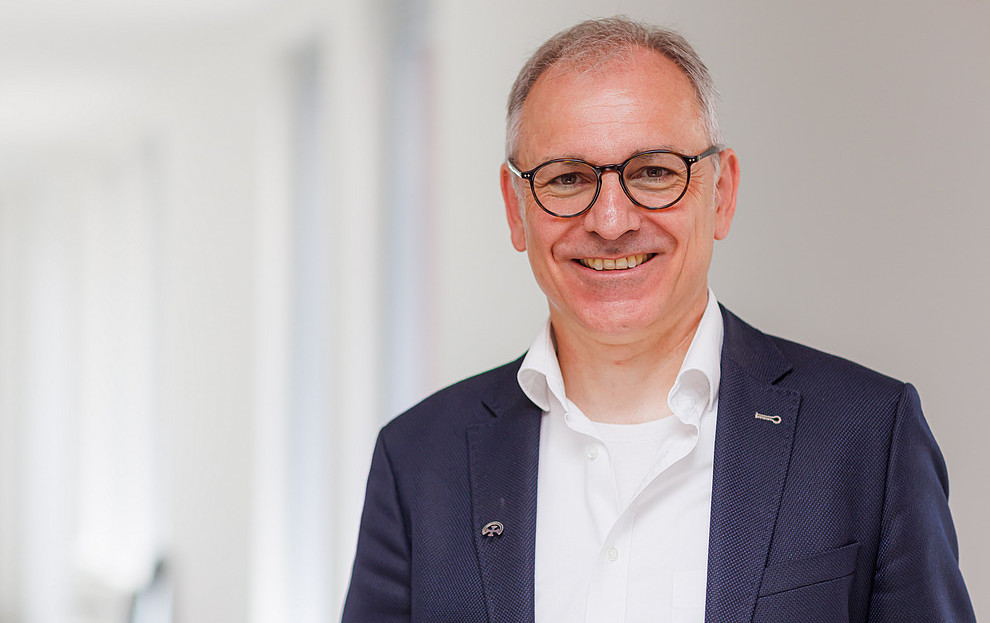 Prof. Bernd Hillebrand, Graz