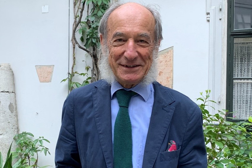 Publizist Winkler erhielt Goldenes Ehrenzeichen für Verdienste um die Republik Österreich