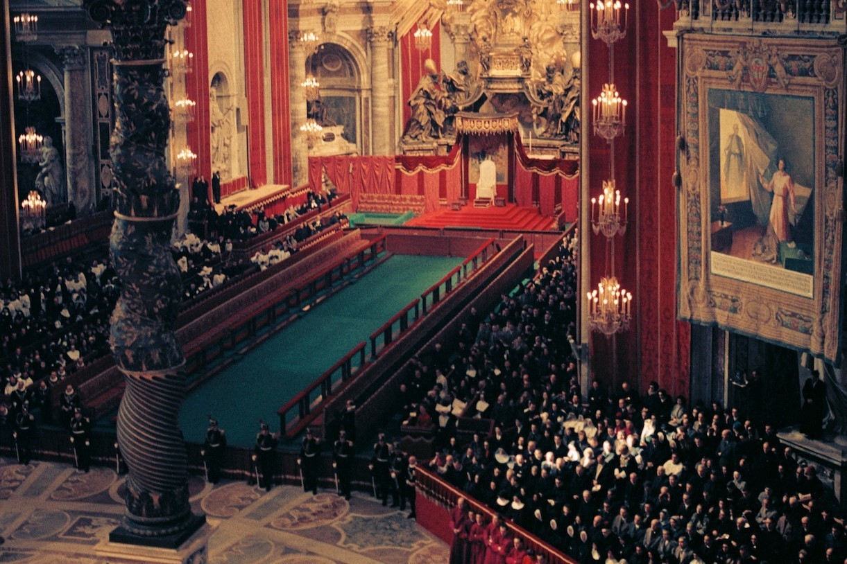 60 Jahre 'Lumen gentium': Was ein Konzilsdokument mit den aktuellen Kirchenreformdebatten zu tun hat