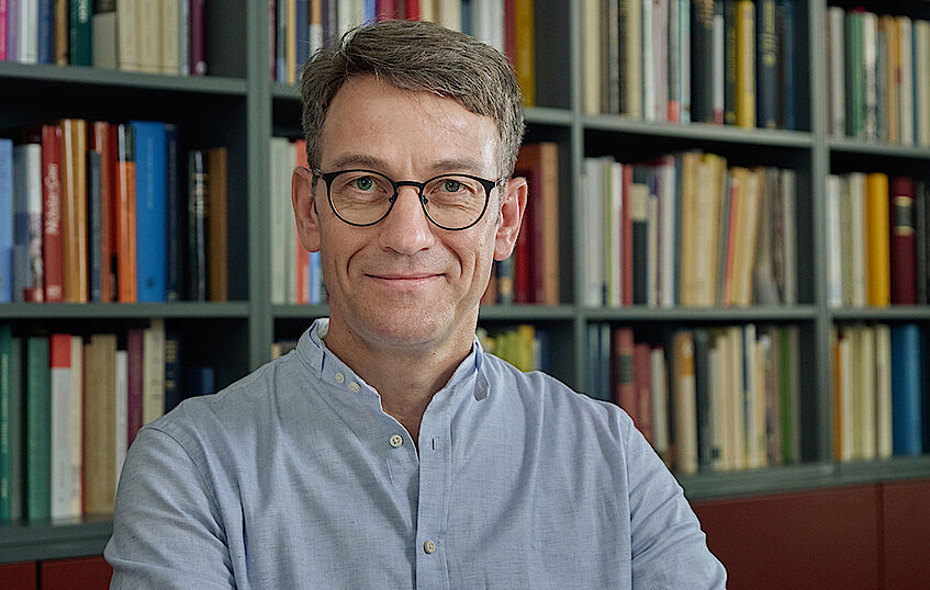 Prof. Thomas Prügl